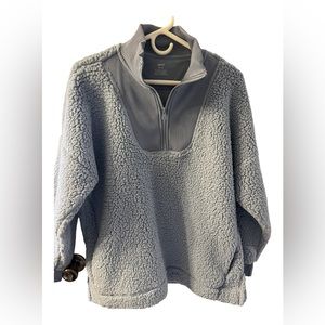 Aerie baby blue sweatshirt
